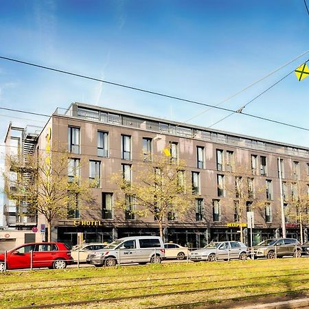 B&B Hotel Muenchen-Moosach Exterior foto