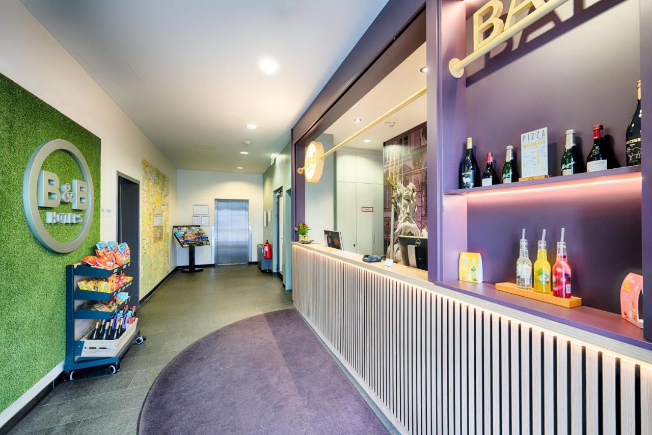 B&B Hotel Muenchen-Moosach Exterior foto