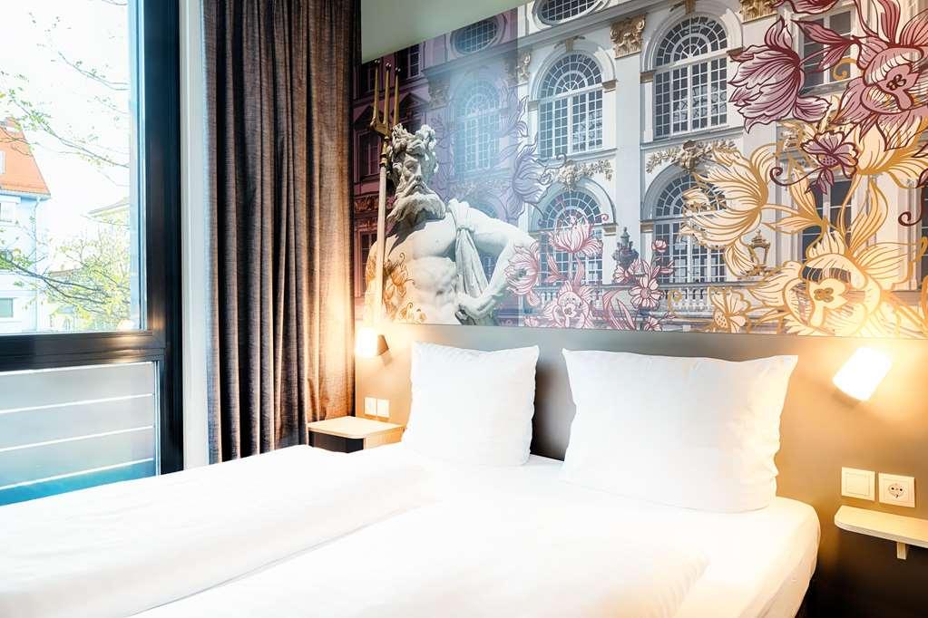 B&B Hotel Muenchen-Moosach Quarto foto